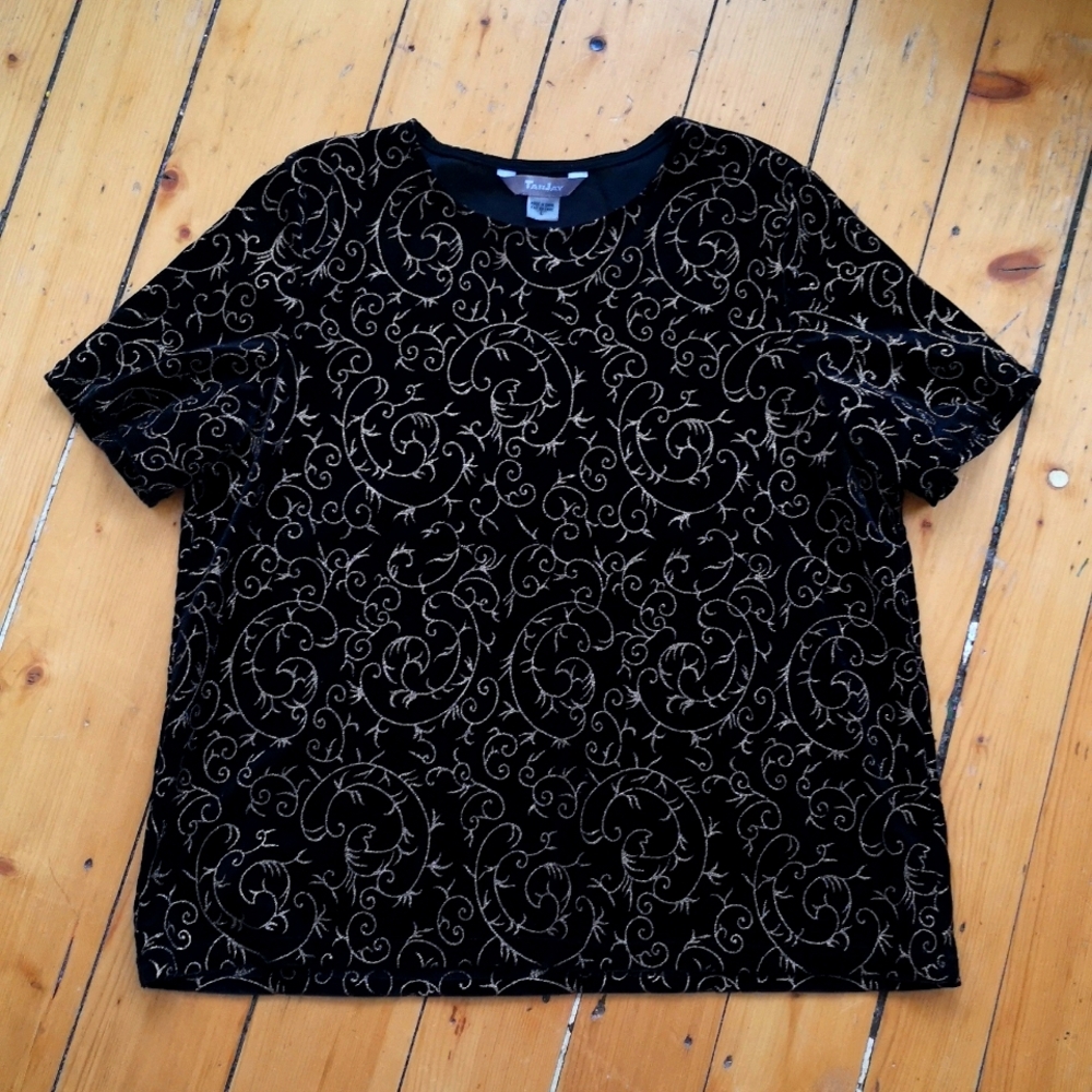 Velvet top with gold embellishments, L